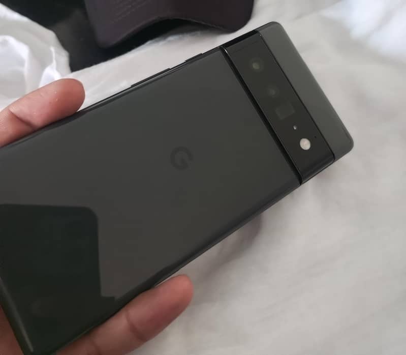Google Pixel 6 Pro 2