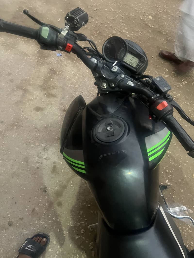 Unique Tornado 150cc 3