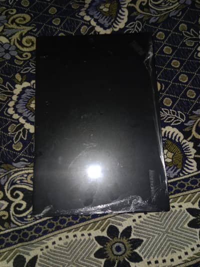 Lenovo laptop Urgent sale - core i5 8 gb ram / 128 SSD