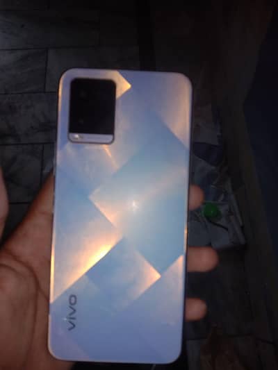 vivo y21