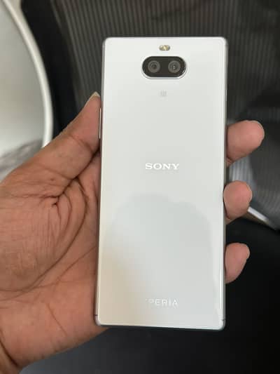 Sony Xperia 8 non pta