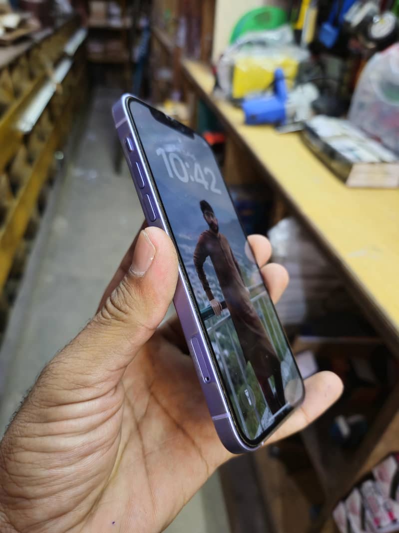 Apple iPhone 12 5