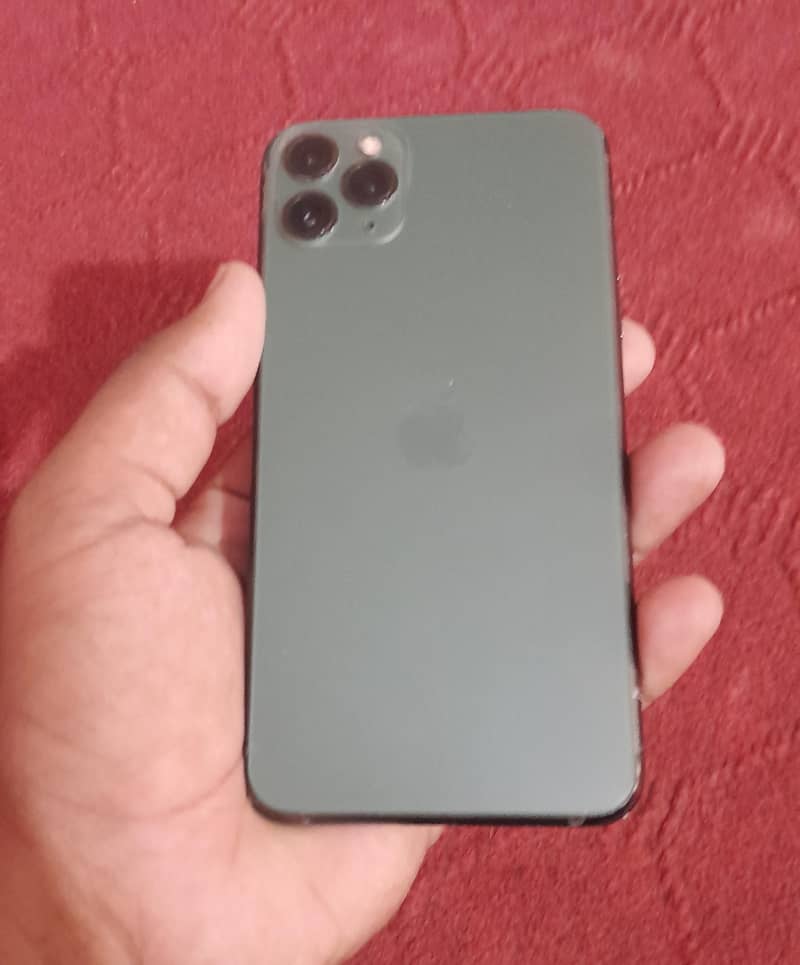 Apple iPhone 11 Pro Max 7