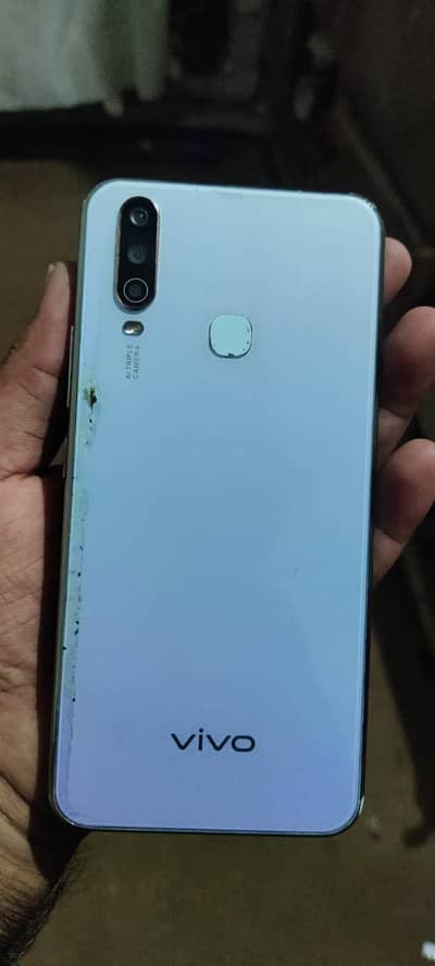 Vivo Y17