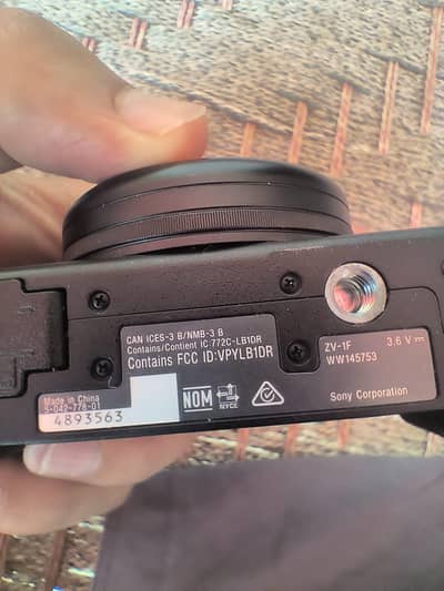 Sony zv -1F