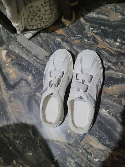 Brand New White Sneakers for Men/Unisex | Stylish Casual Shoes