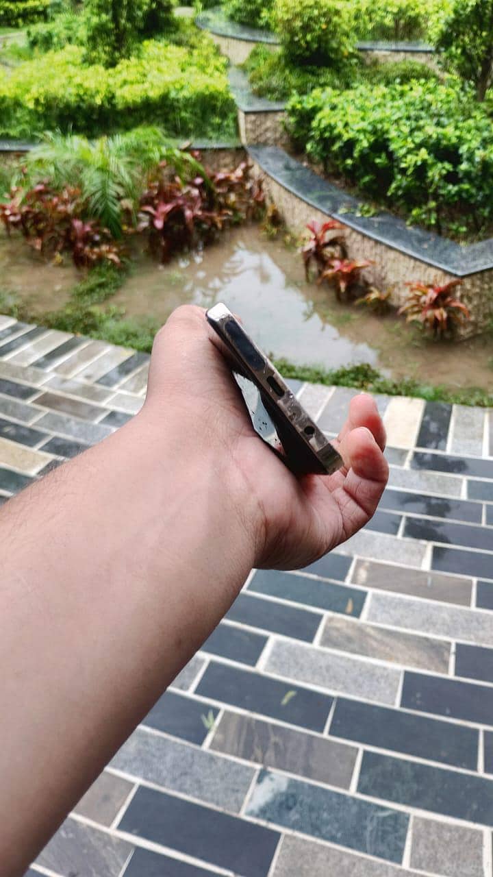 Infinix Note 30 Pro 3