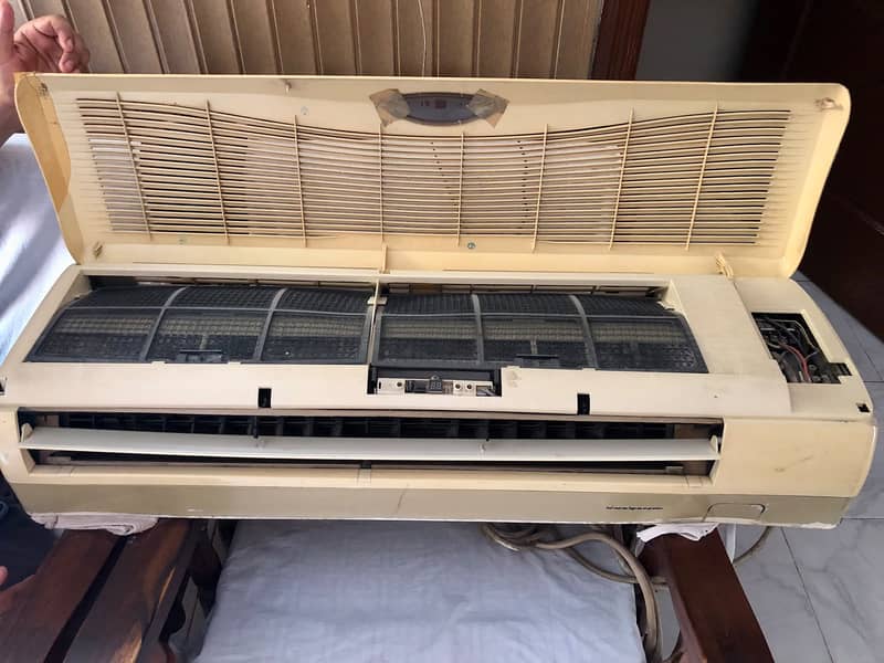 Split Ac /1.5 ton 1