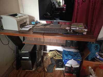 computer table