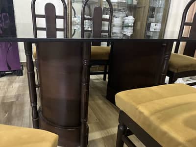 6 seater dining table