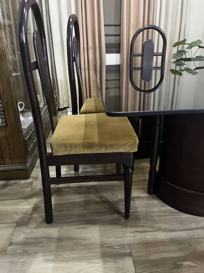 6 seater dining table 1