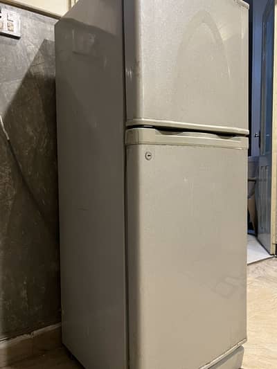 Dawlance fridge (room size)