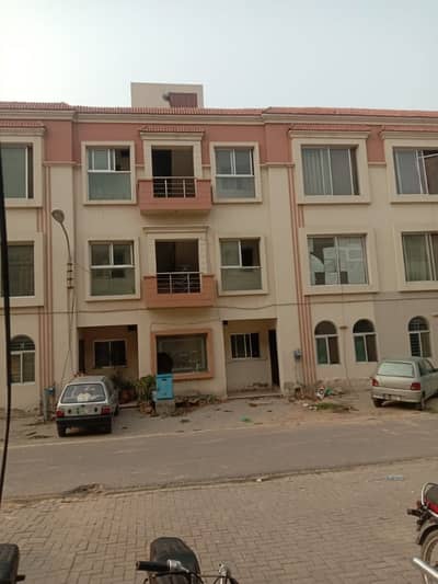 6 Marla Flat For Rent In Paragon City