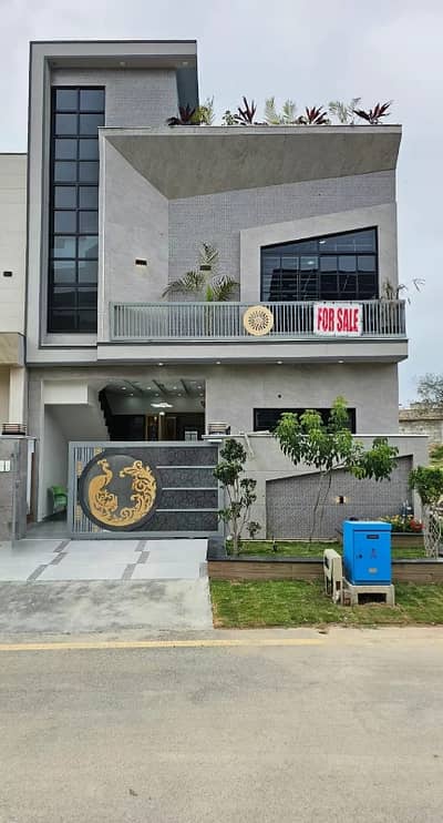 The Most Beautiful 5 Marla Corner Luxury House For Sale In Faisal Town Islamabad