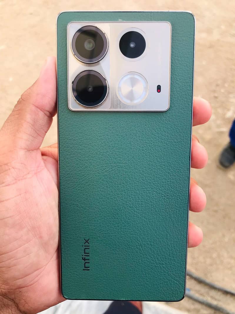 Infinix Note 40 0