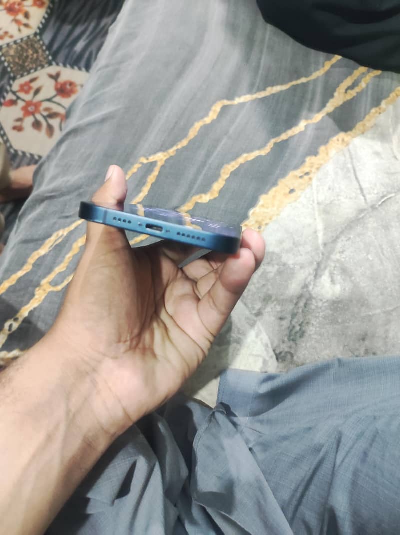 Apple iPhone 14 plus 6
