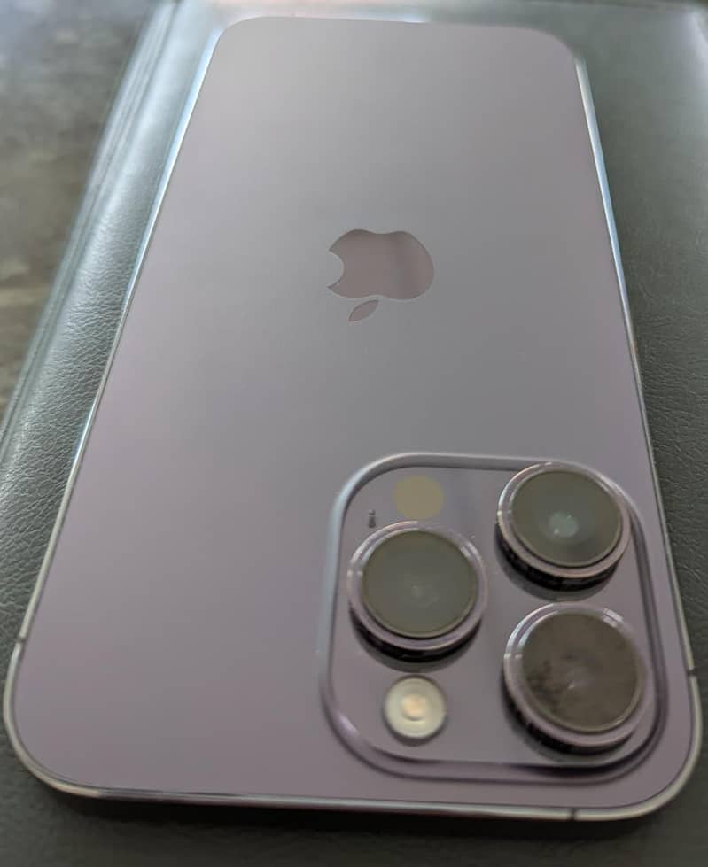 Apple iPhone 14 Pro Max 2