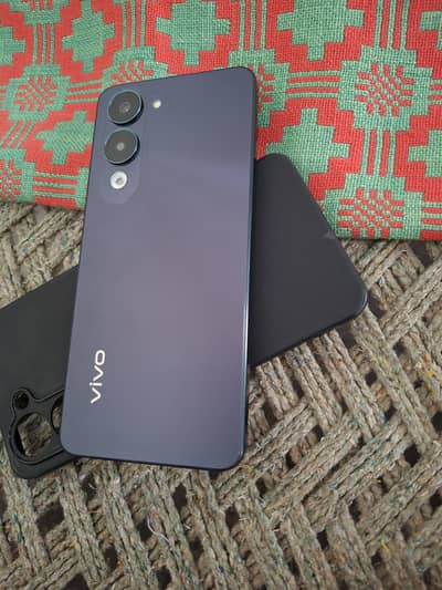 Vivo Y04 4/128