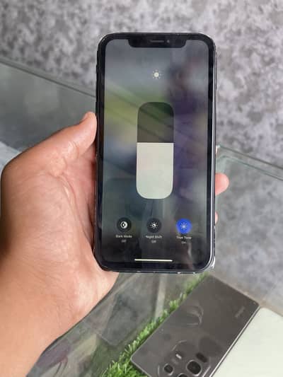 Apple iPhone XR
