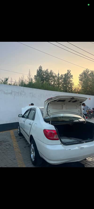 Toyota Corolla XLI 2004