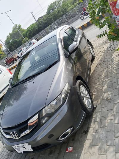 Honda city 2013  genuine