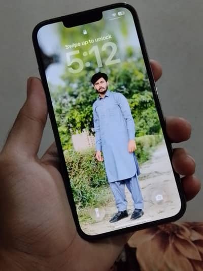 Apple iPhone 13 Pro