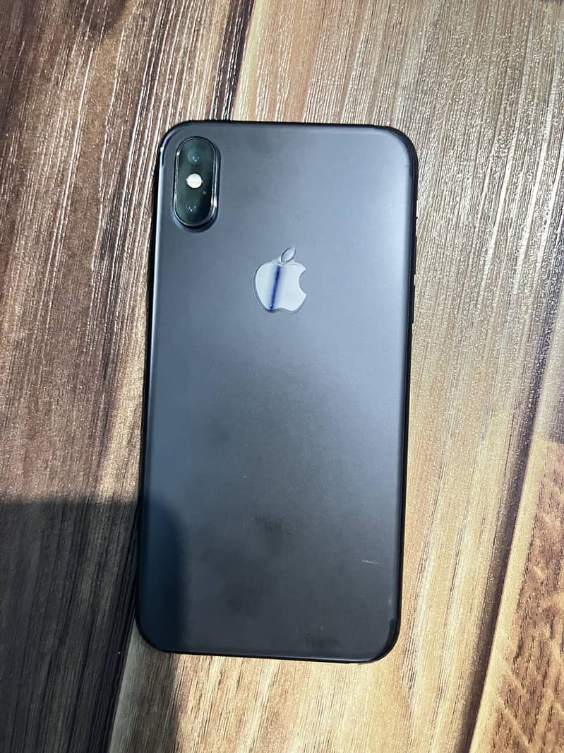 Apple iPhone X 3