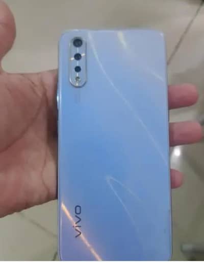 Vivo S1