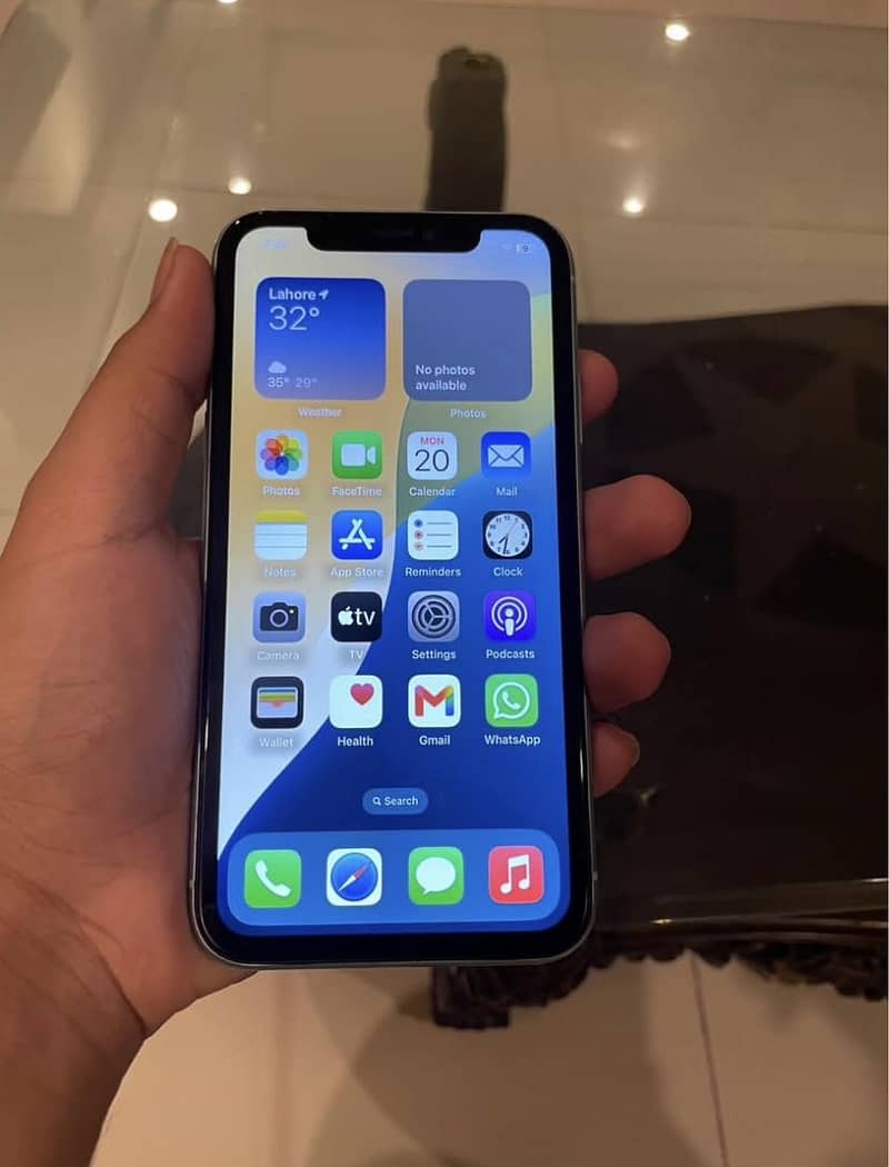 Apple iPhone 11 2