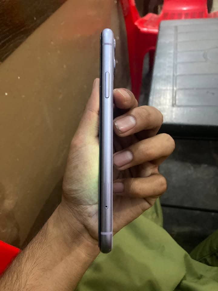 Apple iPhone 11 1