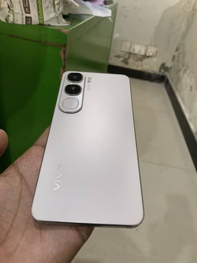 Vivo Y200