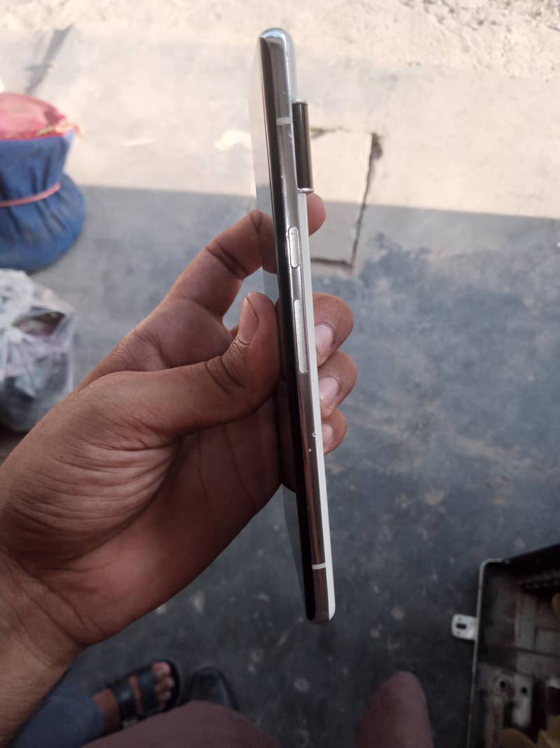 Google Pixel 6 Pro 6