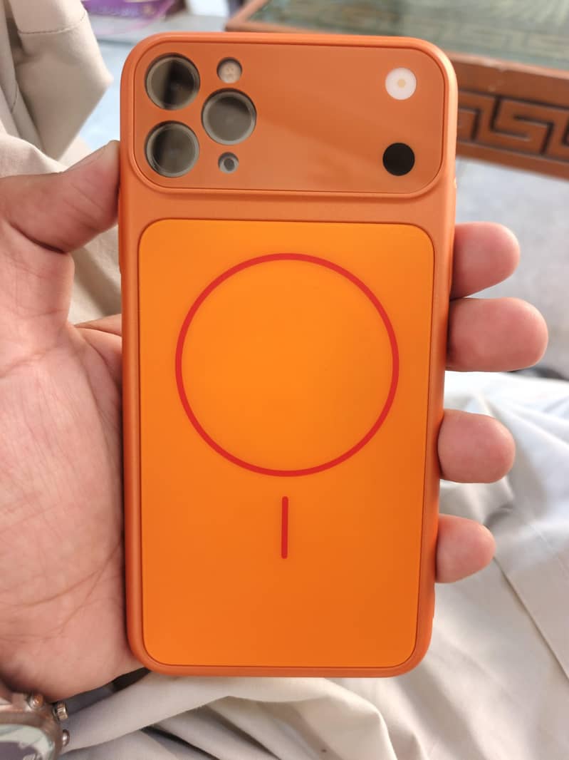 Apple iPhone 11 Pro Max 1