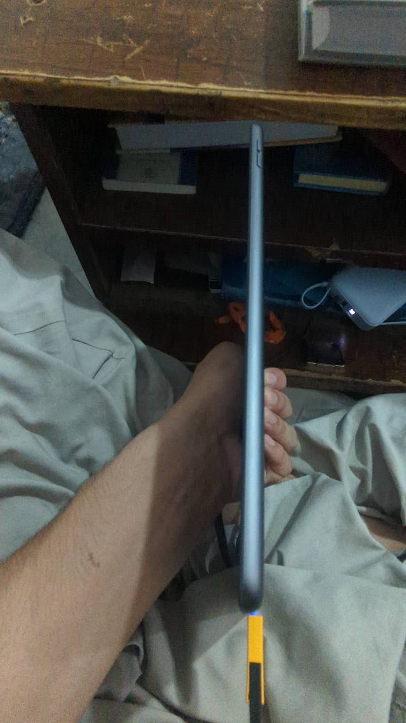 I pad 7th generation 0