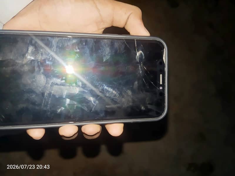 Apple iPhone X 3