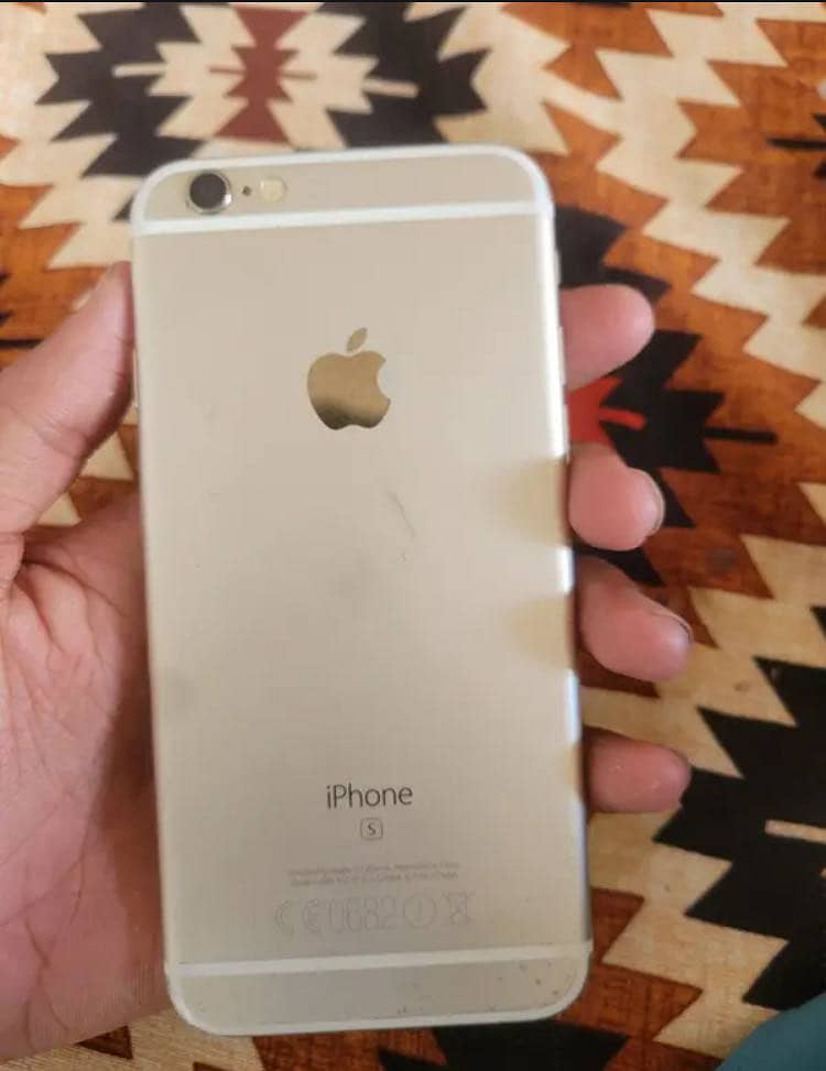 iPhone 6S 0