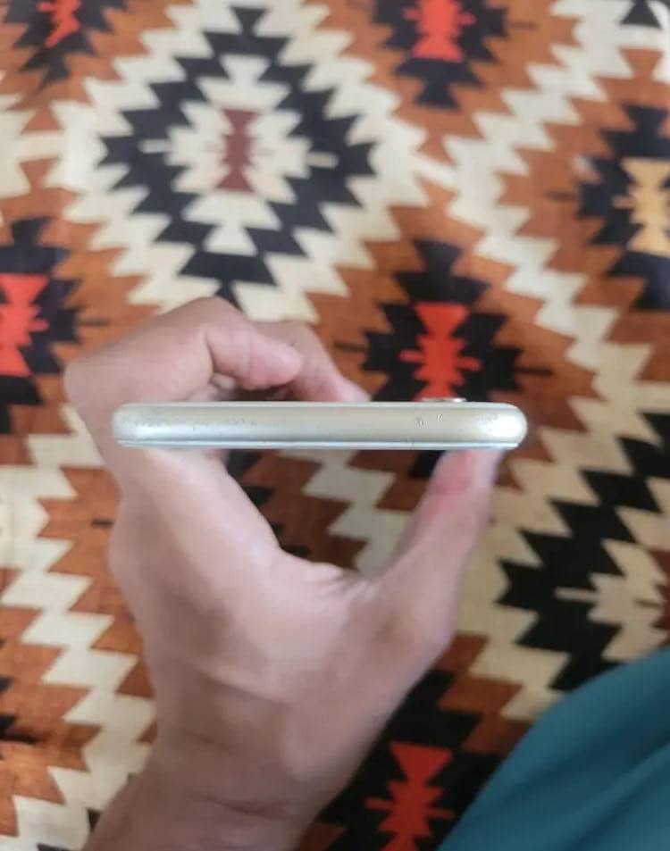 iPhone 6S 5