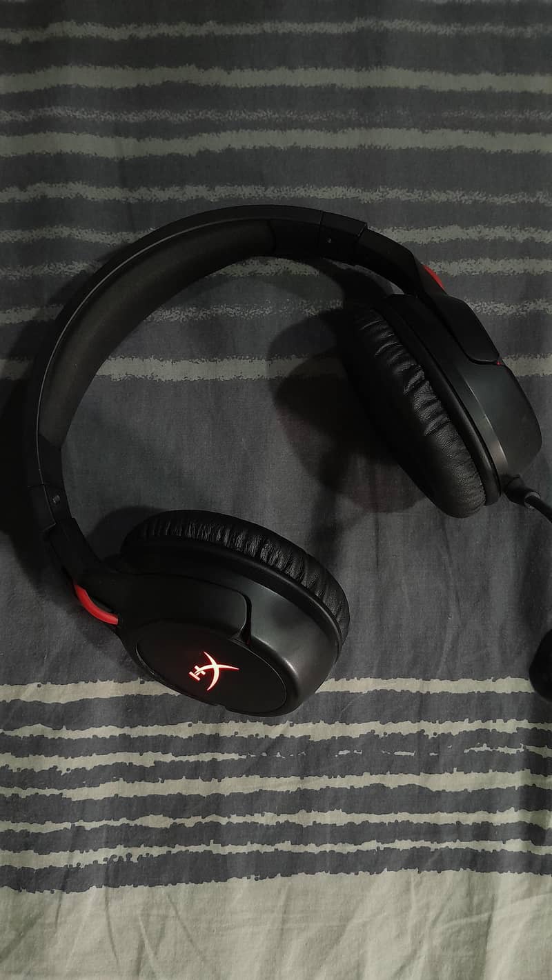Hyper x cloud filght wireless 1
