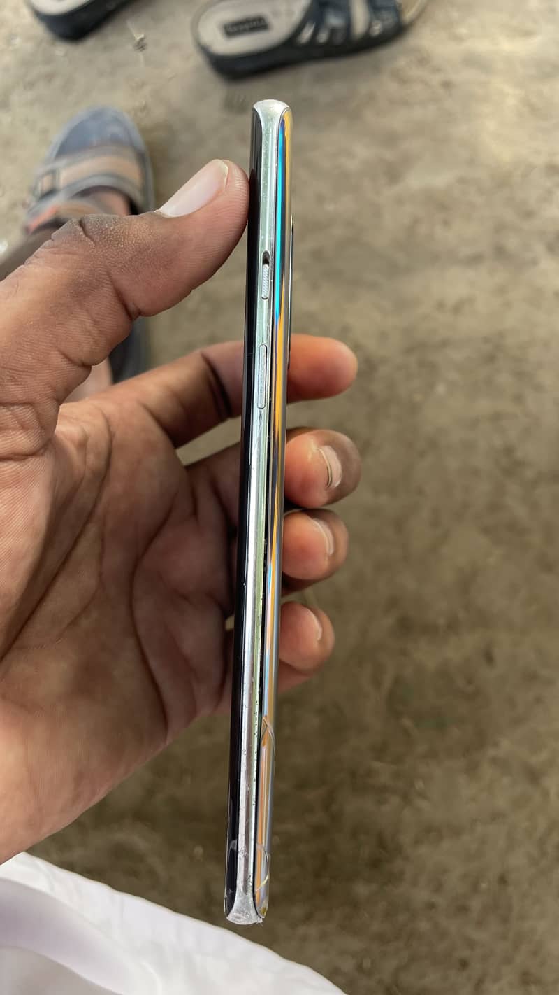 One plus 8.8/128 0