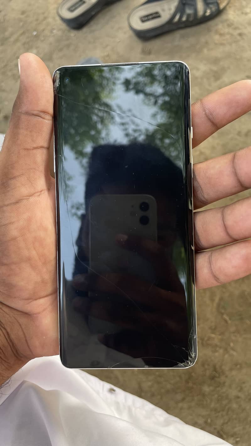 One plus 8.8/128 1