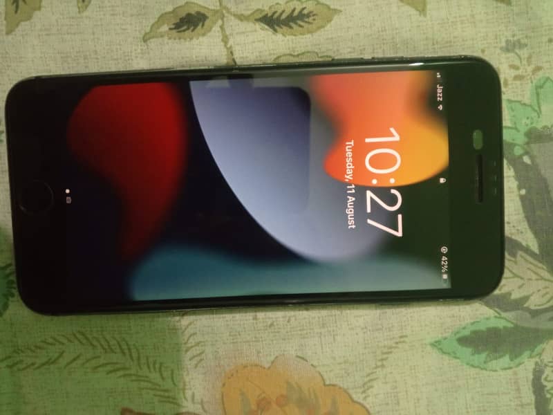 Apple iPhone 7 Plus 1