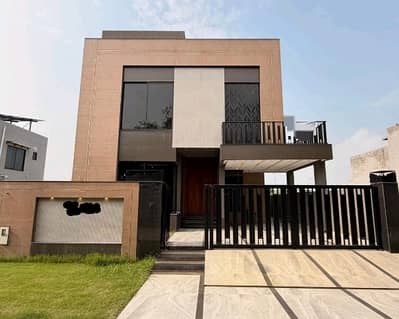 A Palatial Residence For sale In DHA Phase 5 Lahore