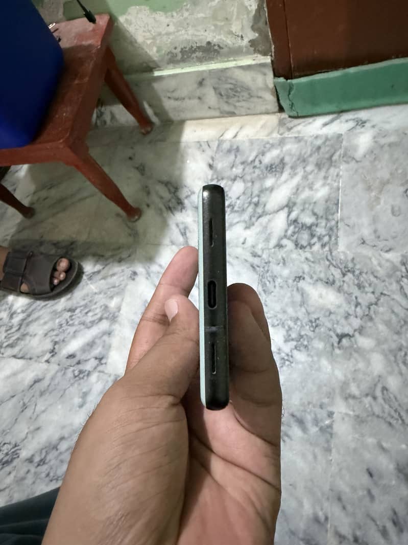 Google Pixel 6a 4