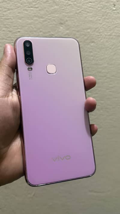 Vivo Y17