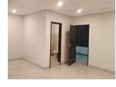 Area 350 Square Feet Brand New Corporation Office Available For Rent In Main Boulevard Road Gulberg 3 Lahore
