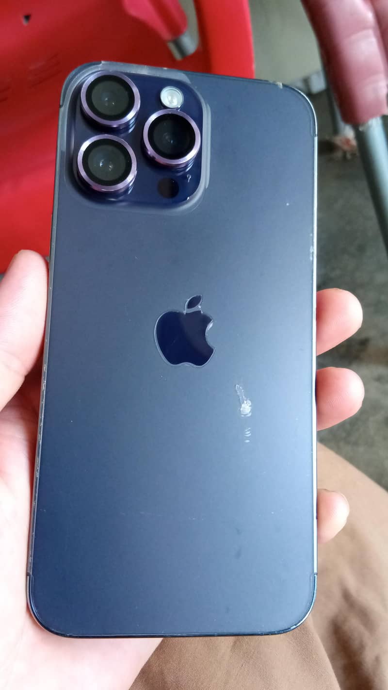 Apple iPhone 14 Pro Max 2