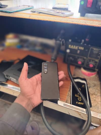 Samsung Mobile Z Flip 3
