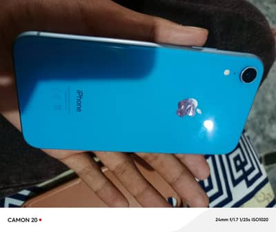 Apple iPhone XR