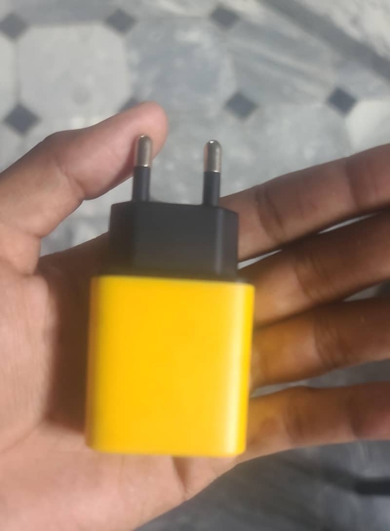 Charging Adapter 1