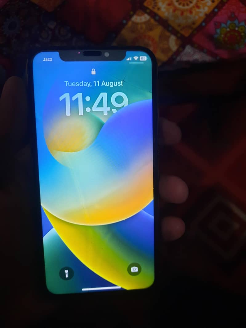 Apple iPhone X 0
